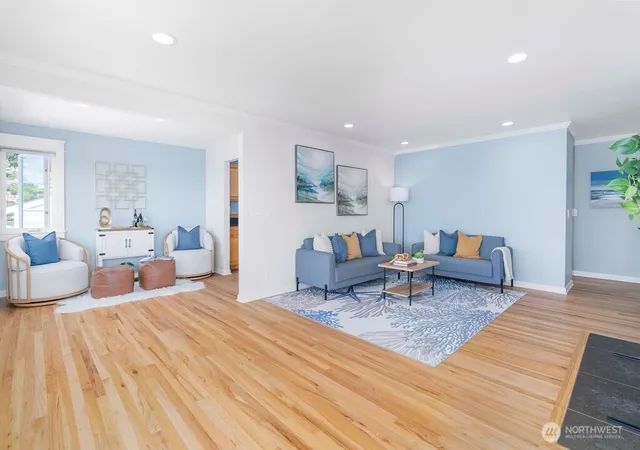 Photo 3 of Single family home for sale at 1010 Daley St, Edmonds, WA 98020 | MLS# NWM2557562 | Listing updated on 2026-09-23