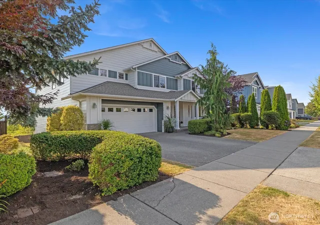 Photo 2 of Single family home for sale at 1406 72nd Avenue Se, Lake Stevens, WA 98258 | MLS# NWM2557566 | Listing updated on 2026-10-02