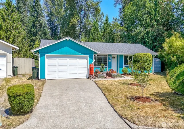 Photo 1 of Single family home for sale at 12416 Se 201st Place, Kent, WA 98031 | MLS# NWM2557597 | Listing updated on 2026-09-23