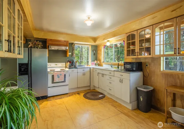 Photo 4 of Single family home for sale at 133 Woodhouse Loop, Ellensburg, WA 98926 | MLS# NWM2557607 | Listing updated on 2026-09-23