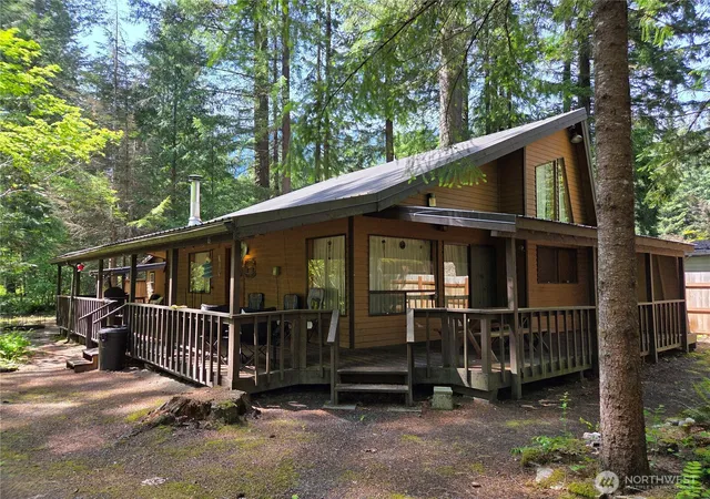 Photo 2 of Single family home for sale at 119 Shady Ln, Packwood, WA 98361 | MLS# NWM2557612 | Listing updated on 2026-09-23