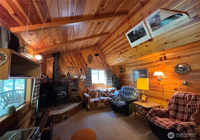 Photo 4 of Single family home for sale at 119 Shady Ln, Packwood, WA 98361 | MLS# NWM2557612 | Listing updated on 2026-09-23