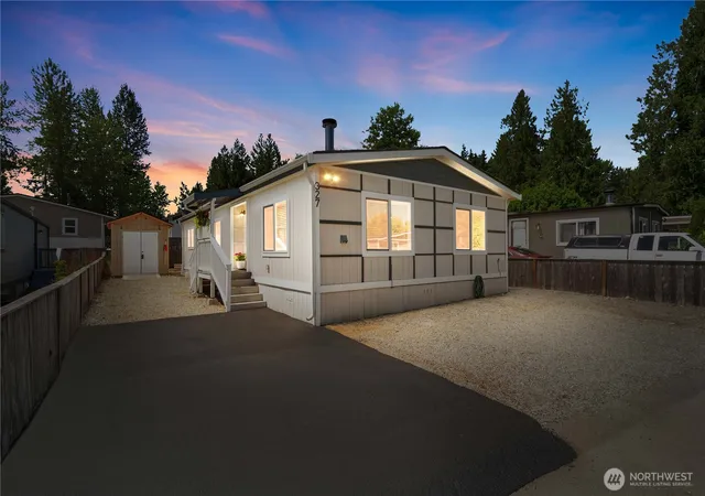 Photo 1 of Manufactured home for sale at 31108 3rd Avenue #327, Black Diamond, WA 98010 | MLS# NWM2557635 | Listing updated on 2026-09-23