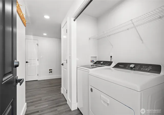 Photo 3 of Manufactured home for sale at 31108 3rd Avenue #327, Black Diamond, WA 98010 | MLS# NWM2557635 | Listing updated on 2026-09-23