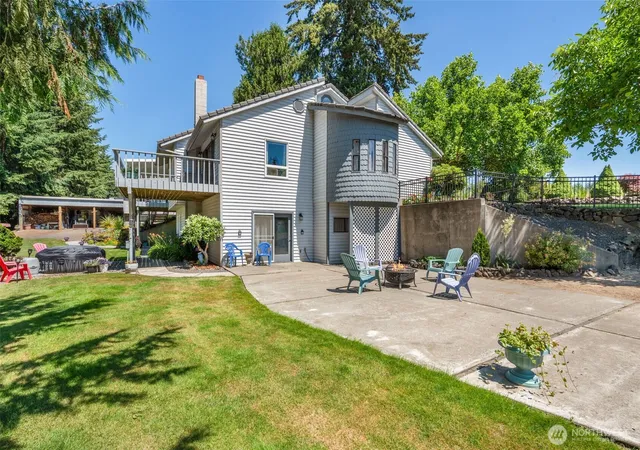 Photo 4 of Single family home for sale at 221 Dieckman Rd, Chehalis, WA 98532 | MLS# NWM2557642 | Listing updated on 2026-09-23