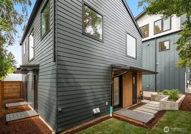 Photo 3 of Sale Pending at 9211 12th Avenue NE, Seattle, WA 98115 | MLS# NWM2557691 | Listing updated on 2026-09-25