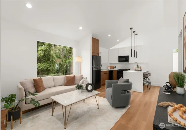 Photo 4 of Sale Pending at 9211 12th Avenue NE, Seattle, WA 98115 | MLS# NWM2557691 | Listing updated on 2026-09-25