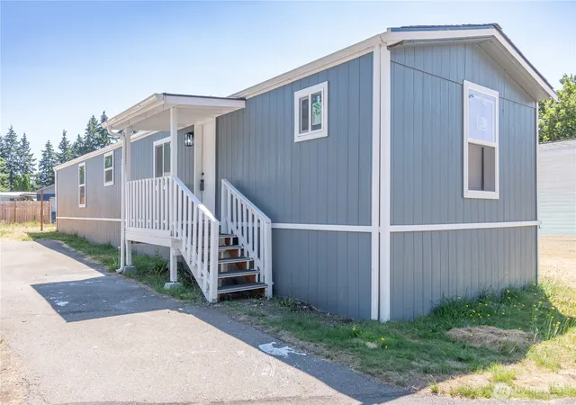 Photo 1 of Manufactured home for sale at 1704 210th Street Ct E #88, Spanaway, WA 98387 | MLS# NWM2557700 | Listing updated on 2026-09-23