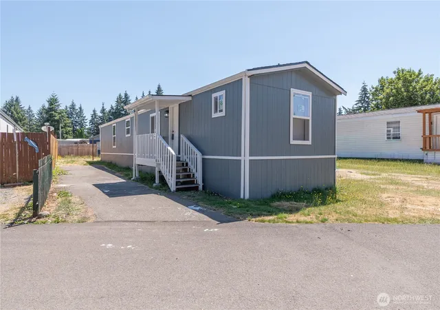 Photo 2 of Manufactured home for sale at 1704 210th Street Ct E #88, Spanaway, WA 98387 | MLS# NWM2557700 | Listing updated on 2026-09-23