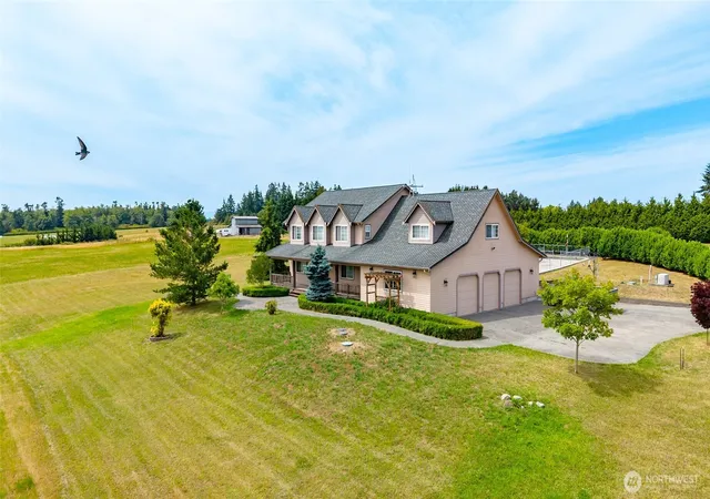 Photo 4 of Single family home for sale at 1049 Burchell Rd, Coupeville, WA 98239 | MLS# NWM2557706 | Listing updated on 2026-09-23