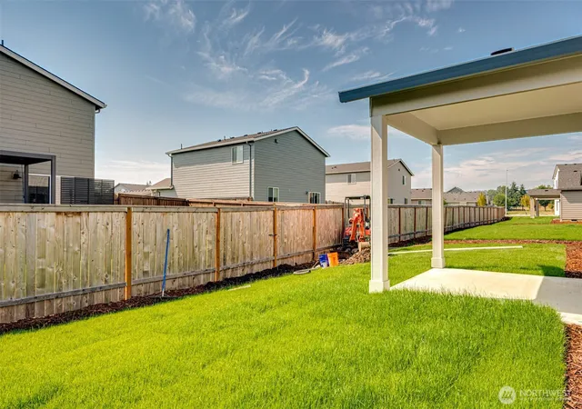 Photo 3 of Single family home for sale at 2016 Henderson Way, Longview, WA 98632 | MLS# NWM2557721 | Listing updated on 2026-09-28
