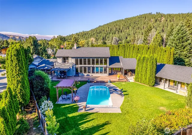 Photo 1 of Single family home for sale at 77 Joyful Pl, Leavenworth, WA 98826 | MLS# NWM2557724 | Listing updated on 2026-09-23