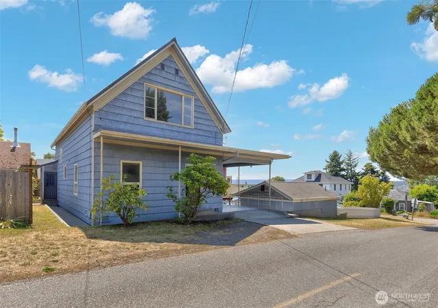 Photo 1 of Contingent at 1619 Blaine St, Port Townsend, WA 98368 | MLS# NWM2557731 | Listing updated on 2026-09-23