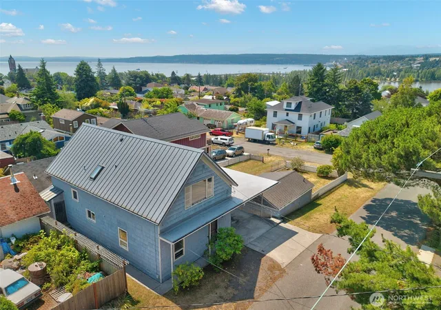 Photo 3 of Contingent at 1619 Blaine St, Port Townsend, WA 98368 | MLS# NWM2557731 | Listing updated on 2026-09-23
