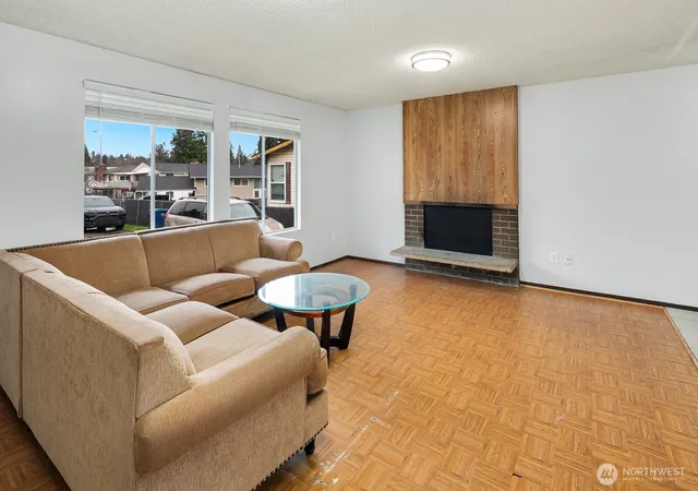 Photo 3 of Single family home for sale at 7537 44th Avenue S, Seattle, WA 98118 | MLS# NWM2557742 | Listing updated on 2026-09-23