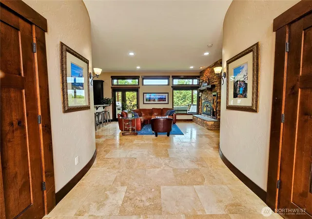 Photo 3 of Single family home for sale at 5186 Vista Hts Pl, Cashmere, WA 98815 | MLS# NWM2557747 | Listing updated on 2026-09-23