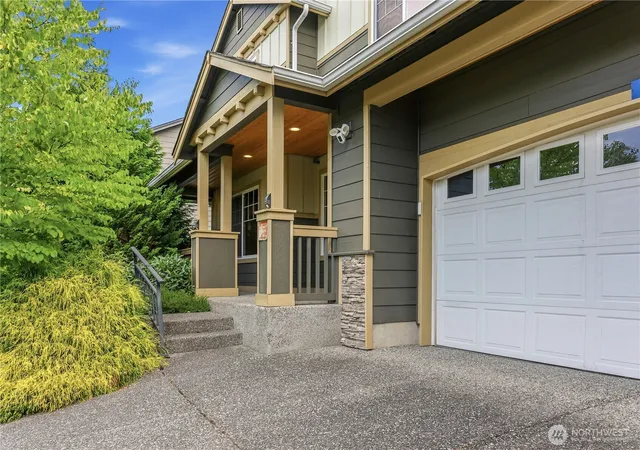 Photo 3 of Single family home for sale at 310 Leann St, Mount Vernon, WA 98274 | MLS# NWM2557756 | Listing updated on 2026-09-25