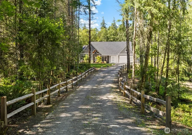 Photo 2 of Single family home for sale at 29513 Parcells Rd Ne, Kingston, WA 98346 | MLS# NWM2557765 | Listing updated on 2026-09-23