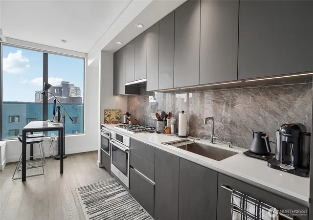 Photo 3 of Condo for sale at 2510 6th Avenue #1706, Seattle, WA 98121 | MLS# NWM2557813 | Listing updated on 2026-09-23
