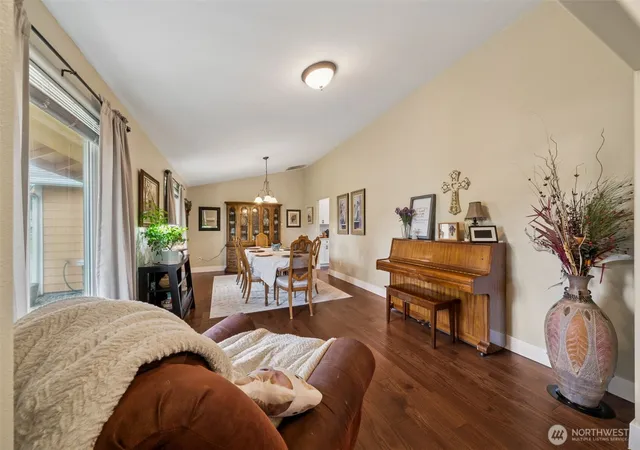 Photo 4 of Single family home for sale at 109 View Point Dr, Salkum, WA 98582 | MLS# NWM2557829 | Listing updated on 2026-09-23