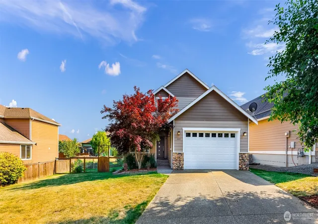 Photo 3 of Single family home for sale at 2653 Lochcarron Dr, Ferndale, WA 98248 | MLS# NWM2557845 | Listing updated on 2026-09-23
