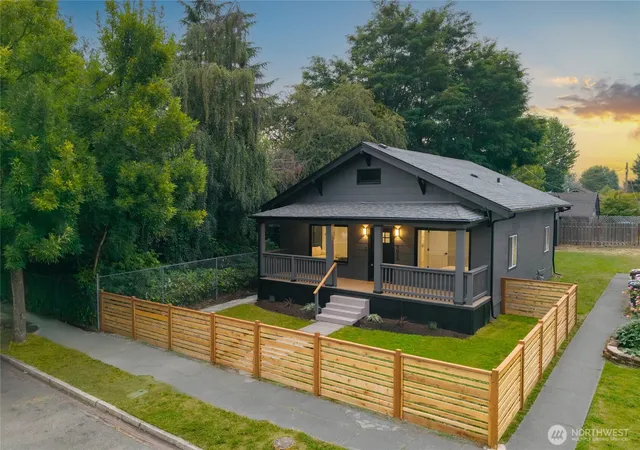 Photo 2 of Sale Pending at 4015 S Yakima Ave, Tacoma, WA 98418 | MLS# NWM2557853 | Listing updated on 2026-09-12