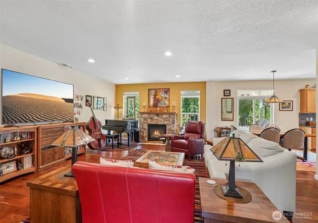 Photo 3 of Sale Pending at 7406 NE 228th Street, Battle Ground, WA 98604 | MLS# NWM2557865 | Listing updated on 2026-09-25