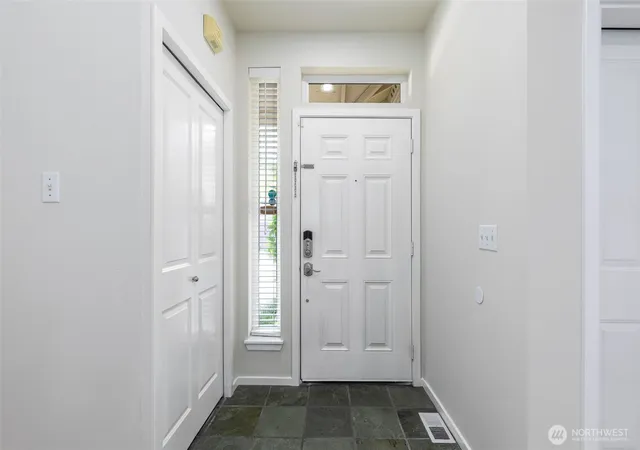 Photo 3 of Sale Pending at 9216 157th Place NE, Redmond, WA 98052 | MLS# NWM2557867 | Listing updated on 2026-08-12