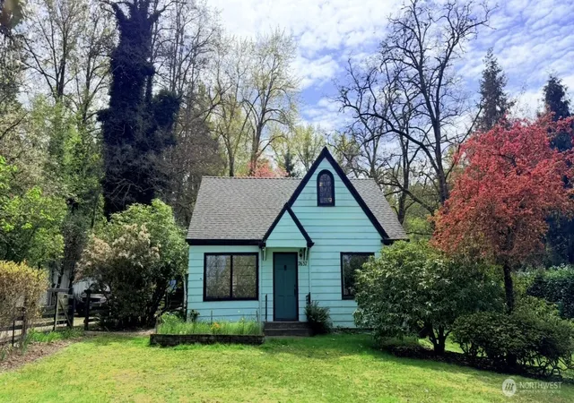 Photo 1 of Single family home for sale at 7637 Ne 165th Street, Kenmore, WA 98028 | MLS# NWM2557872 | Listing updated on 2026-09-23