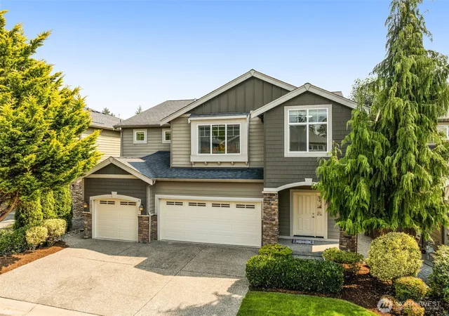 Photo 2 of Sale Pending at 21521 37th Avenue Se, Bothell, WA 98021 | MLS# NWM2557883 | Listing updated on 2026-09-30