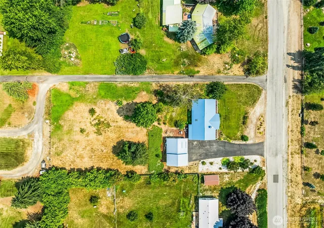Photo 4 of Single family home for sale at 12320 Bergstrasse Rd, Leavenworth, WA 98826 | MLS# NWM2557915 | Listing updated on 2026-10-01