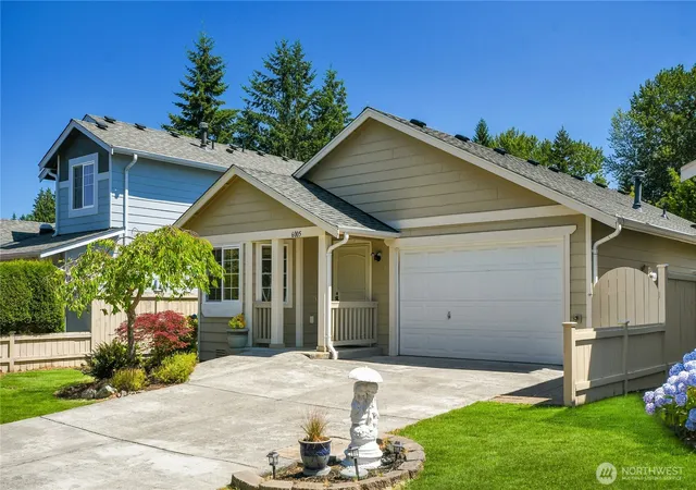 Photo 2 of Single family home for sale at 6005 74th Avenue Ne, Marysville, WA 98270 | MLS# NWM2557948 | Listing updated on 2026-09-21