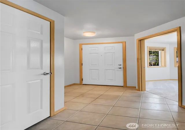 Photo 3 of Single family home for sale at 6005 74th Avenue Ne, Marysville, WA 98270 | MLS# NWM2557948 | Listing updated on 2026-09-21