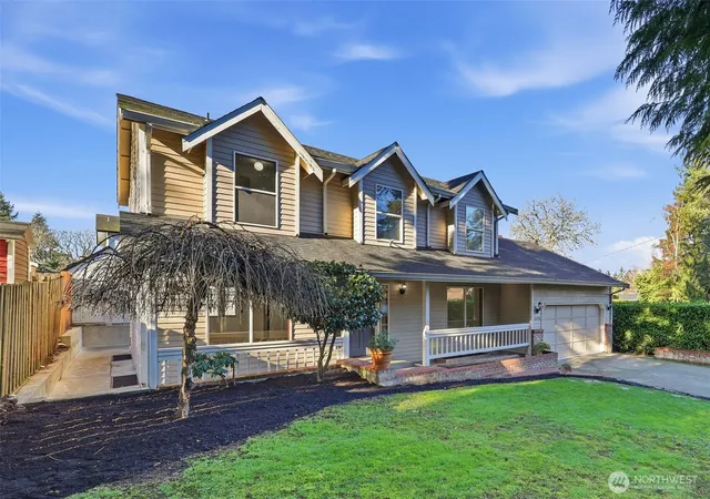 Photo 3 of Single family home for sale at 15931 22nd Avenue Sw, Burien, WA 98166 | MLS# NWM2557959 | Listing updated on 2026-09-26