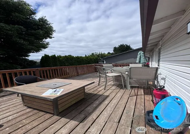 Photo 3 of Single family home for sale at 1990 Whitetail Ln, Woodland, WA 98674 | MLS# NWM2557973 | Listing updated on 2026-10-01