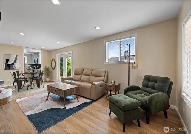 Photo 3 of Single family home for sale at 2513 S Hosmer St, Tacoma, WA 98405 | MLS# NWM2557992 | Listing updated on 2026-09-23