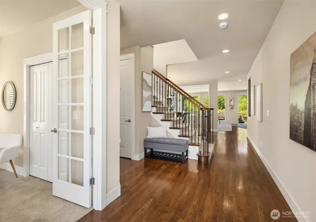 Photo 3 of Single family home for sale at 1213 267th Place Se, Sammamish, WA 98075 | MLS# NWM2558000 | Listing updated on 2026-09-22