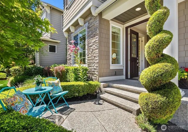 Photo 3 of Single family home for sale at 1213 267th Place SE, Sammamish, WA 98075 | MLS# NWM2558000 | Listing updated on 2026-09-22