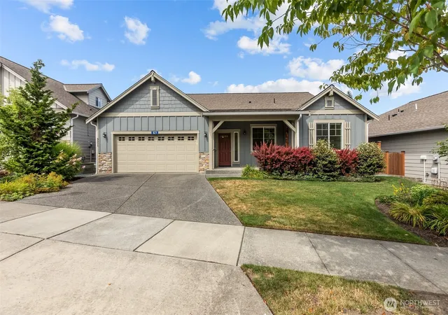 Photo 1 of Single family home for sale at 921 Alpine View Dr, Mount Vernon, WA 98274 | MLS# NWM2558002 | Listing updated on 2026-10-01