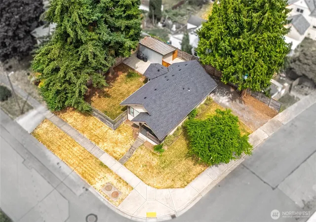 Photo 1 of Single family home for sale at 3615 26th Street, Everett, WA 98201 | MLS# NWM2558007 | Listing updated on 2026-09-21