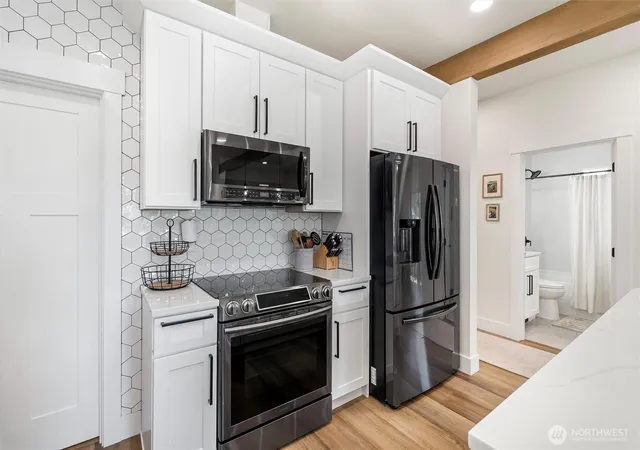Photo 4 of Single family home for sale at 3615 26th Street, Everett, WA 98201 | MLS# NWM2558007 | Listing updated on 2026-09-21