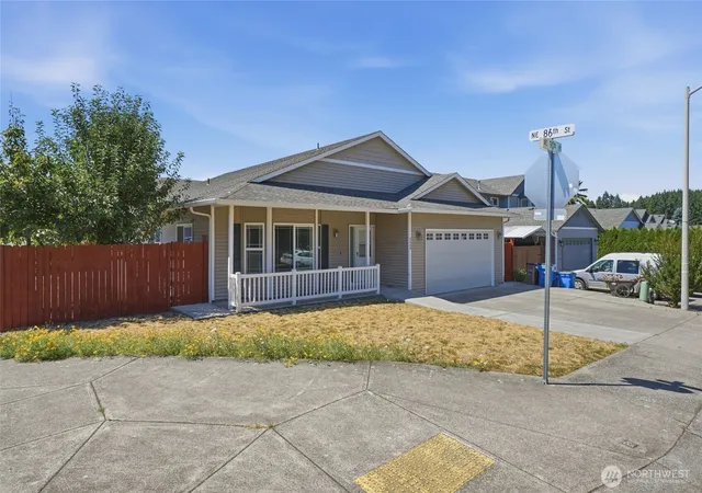 Photo 4 of Single family home for sale at 8600 NE 90th Place, Vancouver, WA 98662 | MLS# NWM2558009 | Listing updated on 2026-09-23