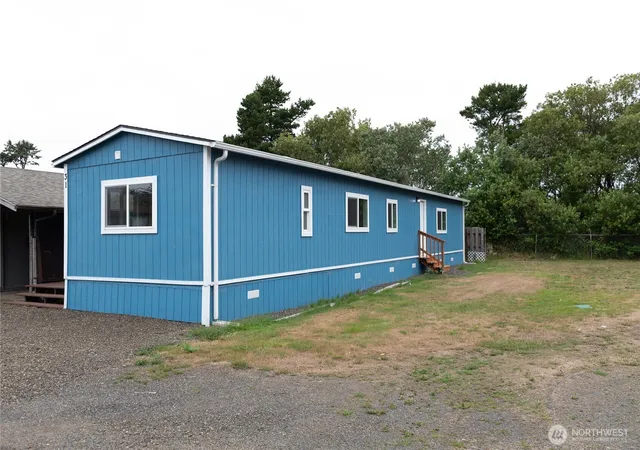 Photo 2 of Sale Pending at 1816 S Melbourne St #31, Westport, WA 98595 | MLS# NWM2558035 | Listing updated on 2026-09-21