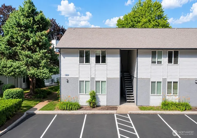 Photo 1 of Condo for sale at 1852 Central Pl S #E46, Kent, WA 98030 | MLS# NWM2558043 | Listing updated on 2026-10-01