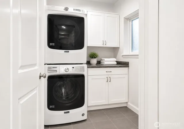 Photo 4 of Townhouse for sale at 1645 288th Street #207, Federal Way, WA 98003 | MLS# NWM2558074 | Listing updated on 2026-09-28