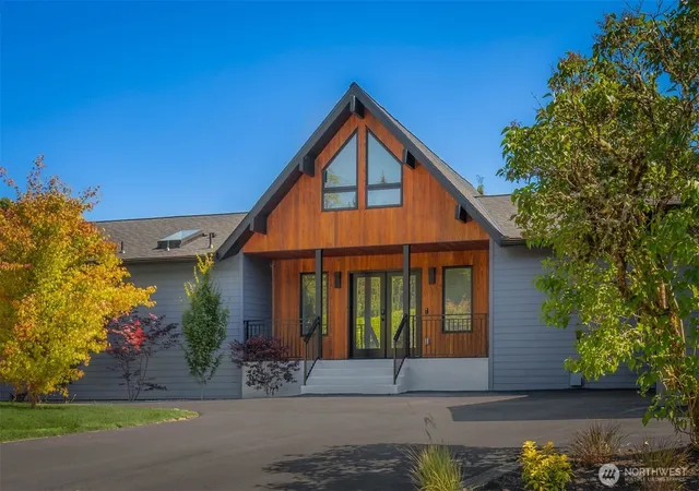 Photo 2 of Single family home for sale at 20825 Se 202nd Street, Renton, WA 98058 | MLS# NWM2558075 | Listing updated on 2026-09-23