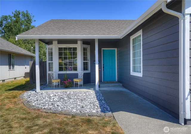 Photo 2 of Sale Pending at 227 E 63rd Street, Tacoma, WA 98404 | MLS# NWM2558078 | Listing updated on 2026-08-04