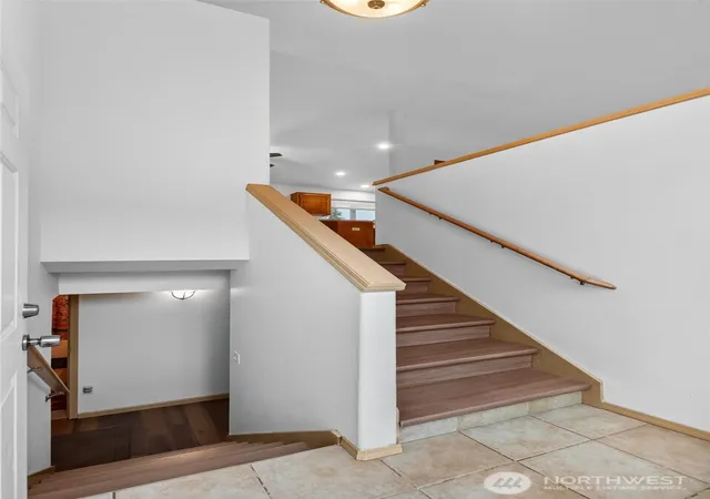 Photo 3 of Single family home for sale at 426 Comet St, Milton, WA 98354 | MLS# NWM2558092 | Listing updated on 2026-09-29