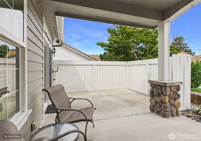 Photo 3 of Townhouse for sale at 1494 Eastmont Ave #22, East Wenatchee, WA 98802 | MLS# NWM2558150 | Listing updated on 2026-09-23