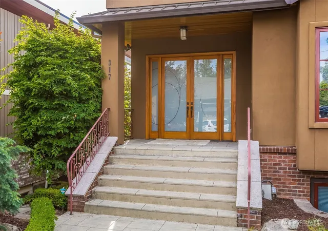 Photo 3 of Single family home for sale at 317 1st Street, Kirkland, WA 98033 | MLS# NWM2558176 | Listing updated on 2026-09-23